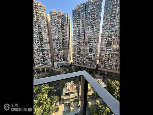 Tung Chung - Century Link Phase 2 Tower 2B 06