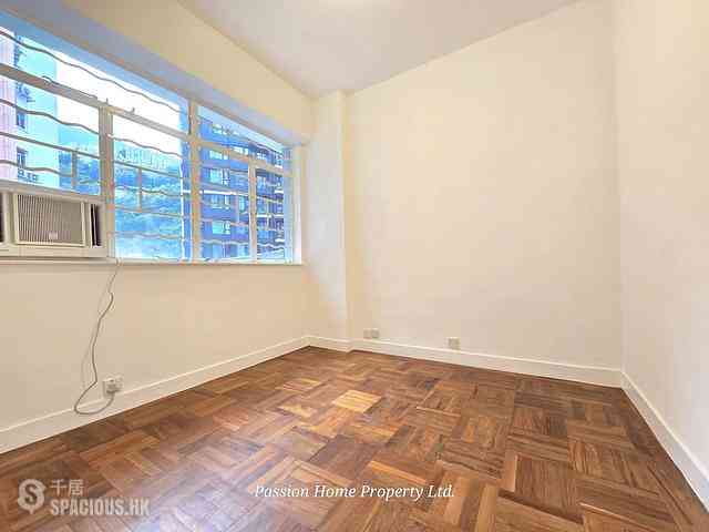 Happy Valley - 10-12, Shan Kwong Road 01