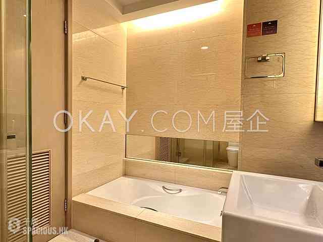West Kowloon - The Cullinan (Tower 21 Zone 5 Star Sky) 09