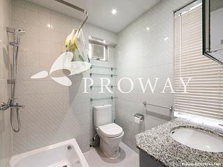 Mid Levels Central - Mackenny Court 06