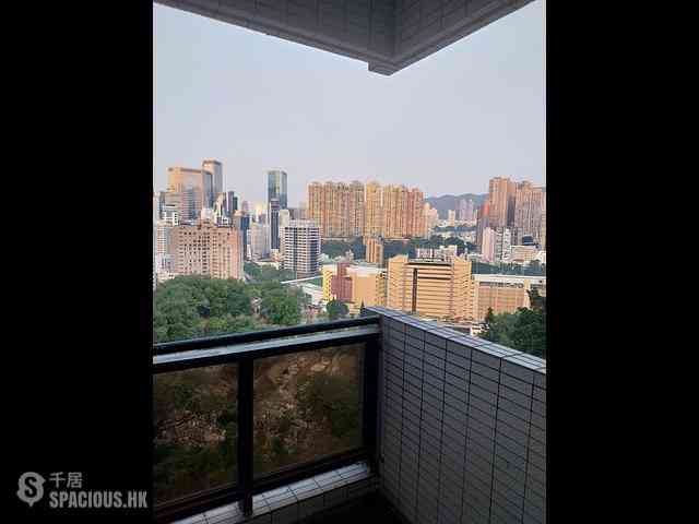 司徒拔道 - 肇辉台花园 01