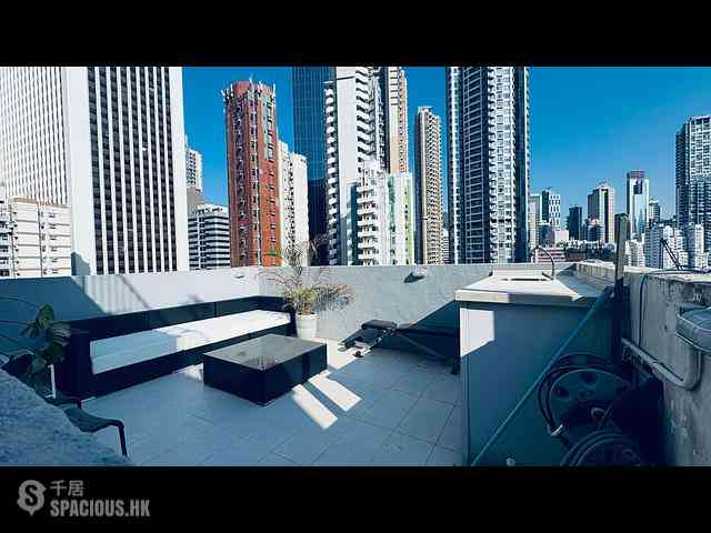 Wan Chai - Kin On House 01