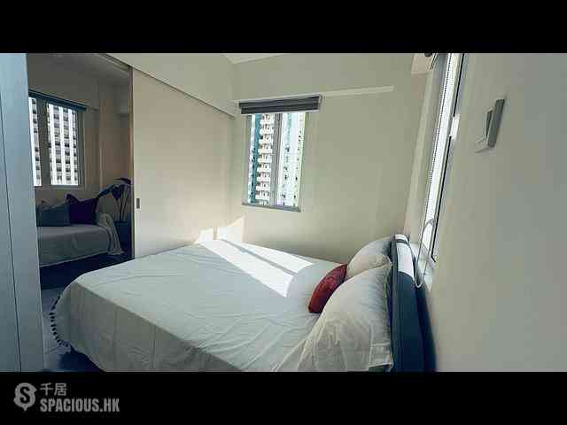 Wan Chai - Kin On House 07