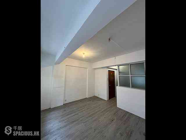 Sai Ying Pun - 26-28, Eastern Street 02