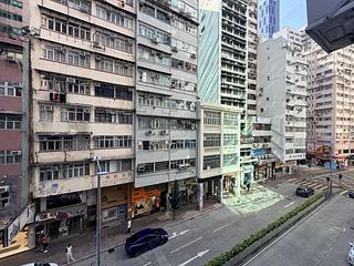 Wan Chai - Ko Wah Building(Go Wah Mansion) 09
