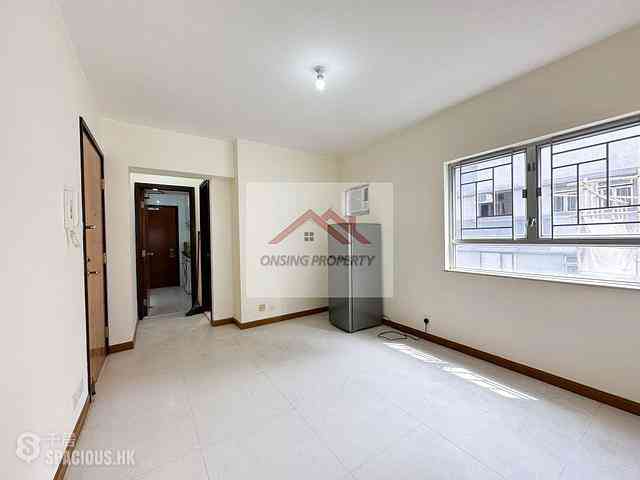 Sai Ying Pun - Tung Ming Court 02
