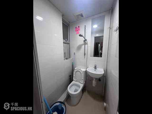 Mong Kok - 561, Nathan Road 04