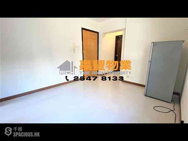 Sai Ying Pun - Tung Ming Court 04