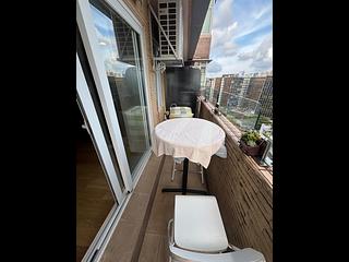 Tsim Sha Tsui - Ocean View Court 02