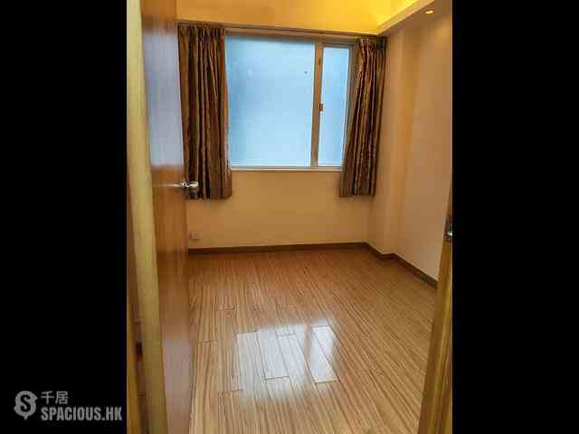 Tsim Sha Tsui - Hang Wan Building 01