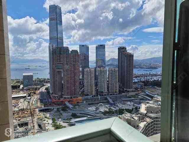 West Kowloon - The Waterfront Phase 2 Block 7 01