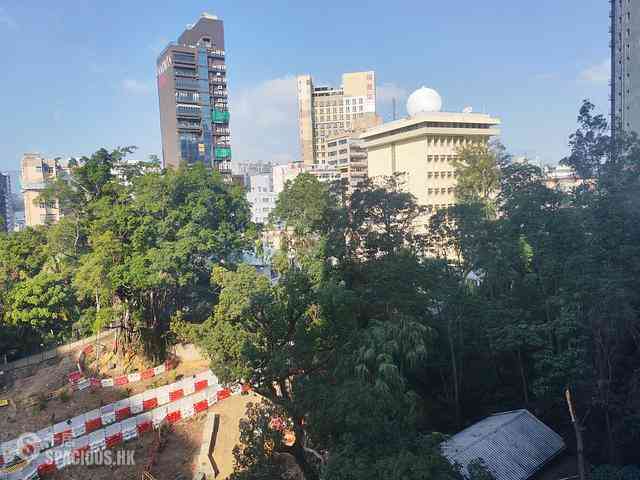 Tsim Sha Tsui - Lok Fun Mansion 01
