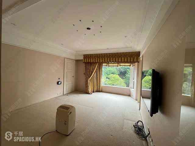 The Peak - Altadena House 07