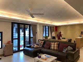 Pok Fu Lam - Baguio Villa Block 34 07