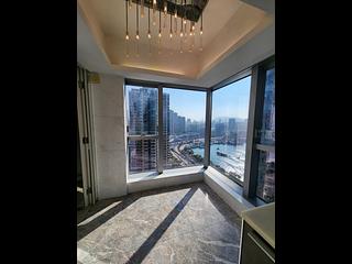 Tai Kok Tsui - Imperial Cullinan Tower 6A 15