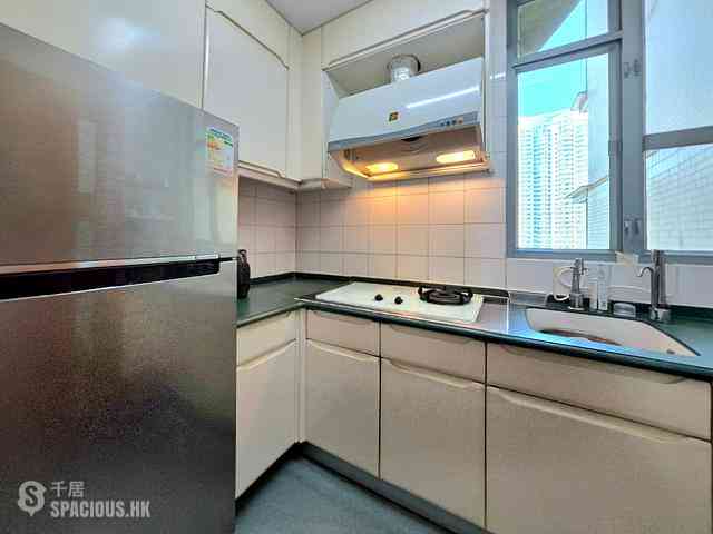 Tung Chung - Tung Chung Crescent 08