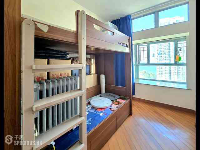 Tung Chung - Tung Chung Crescent 04
