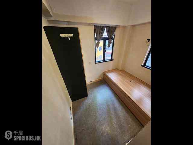 Sheung Wan - 84-86, Ko Shing Street 02