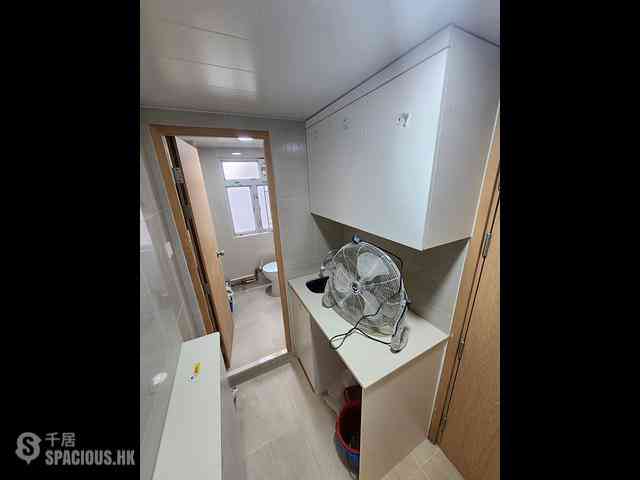 Sai Ying Pun - 30, Eastern Street 05