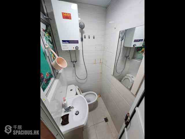 Sai Ying Pun - Western House 02