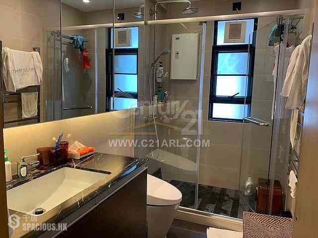 Pok Fu Lam - Baguio Villa Block 34 02