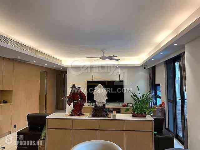 Pok Fu Lam - Baguio Villa Block 34 04