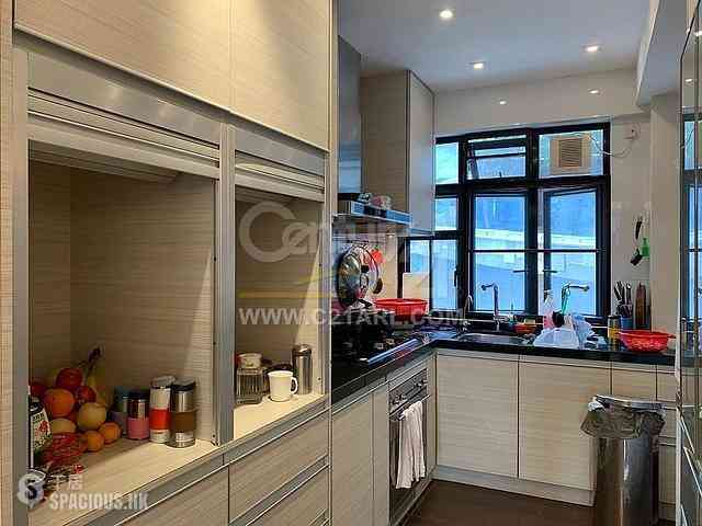 Pok Fu Lam - Baguio Villa Block 34 06