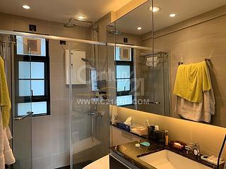 Pok Fu Lam - Baguio Villa Block 34 09