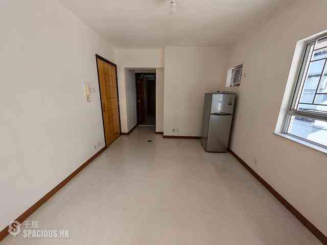 Sai Ying Pun - Tung Ming Court 03