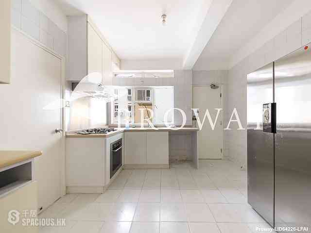 Deep Water Bay - Deepdene Block F 11
