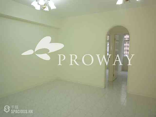 Causeway Bay - 459-465, Hennessy Road 01