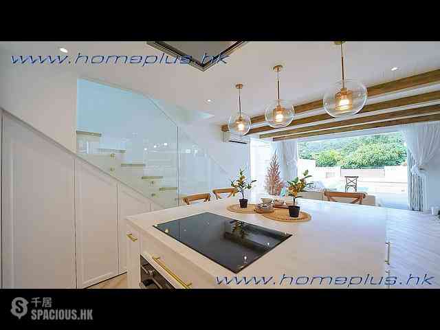 Clear Water Bay - Tai Hang Hau 07