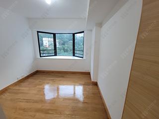 Mid Levels Central - Estoril Court Block 1 09
