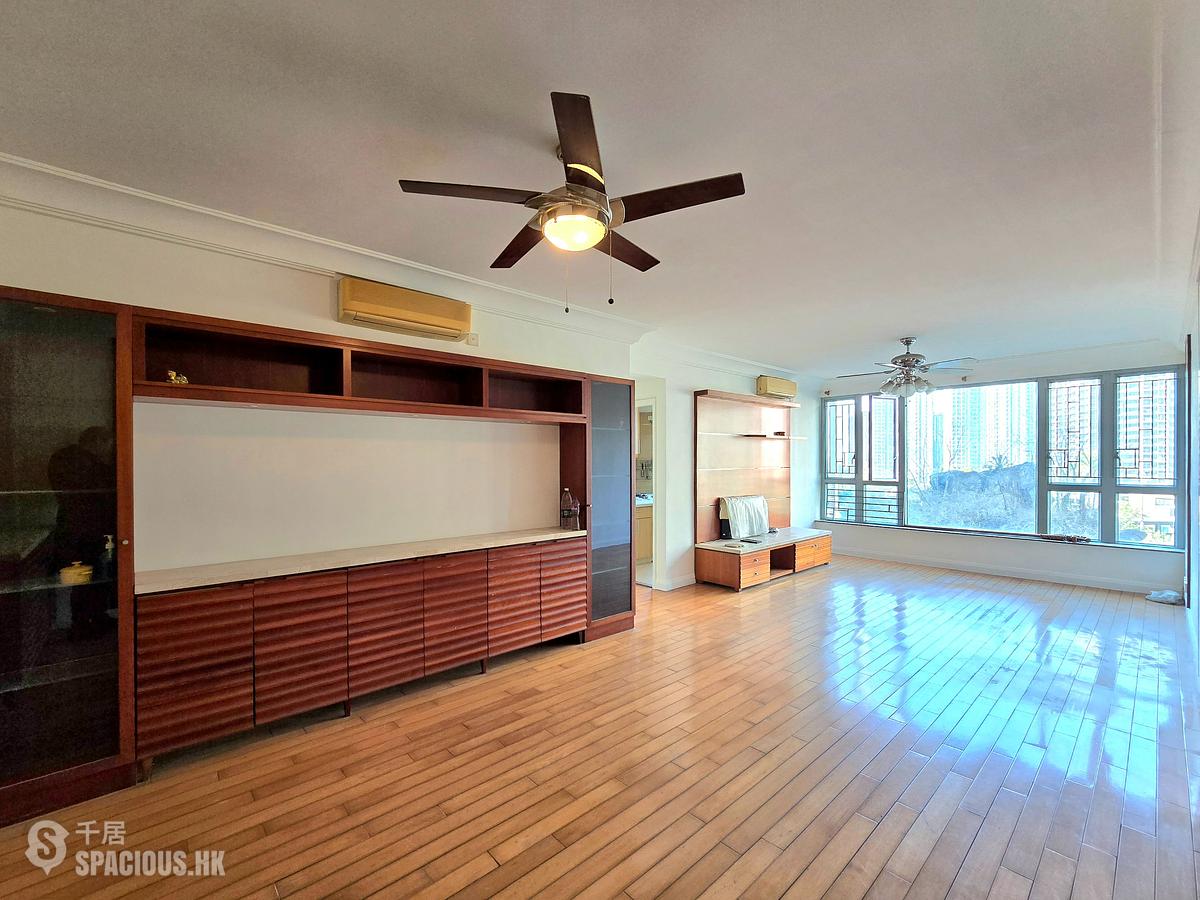 Tung Chung - Caribbean Coast Phase 1 Monterey Cove 01