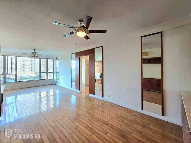 Tung Chung - Caribbean Coast Phase 1 Monterey Cove 02