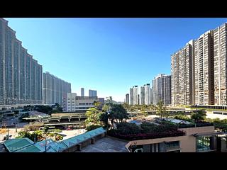 Tung Chung - Caribbean Coast Phase 1 Monterey Cove 11