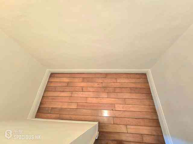 Tung Chung - Caribbean Coast Phase 1 Monterey Cove 15
