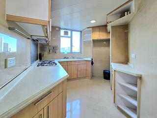 Tung Chung - Caribbean Coast Phase 1 Monterey Cove 20