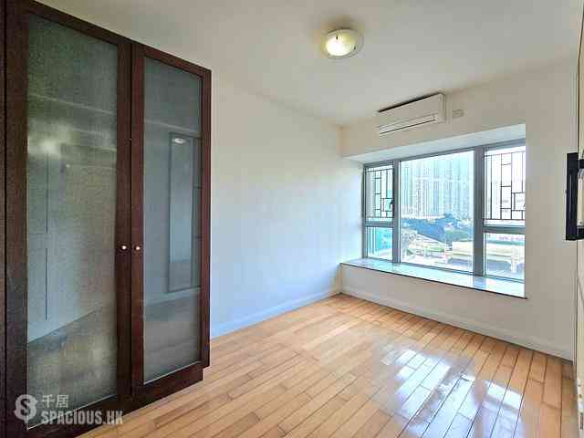 Tung Chung - Caribbean Coast Phase 1 Monterey Cove 18