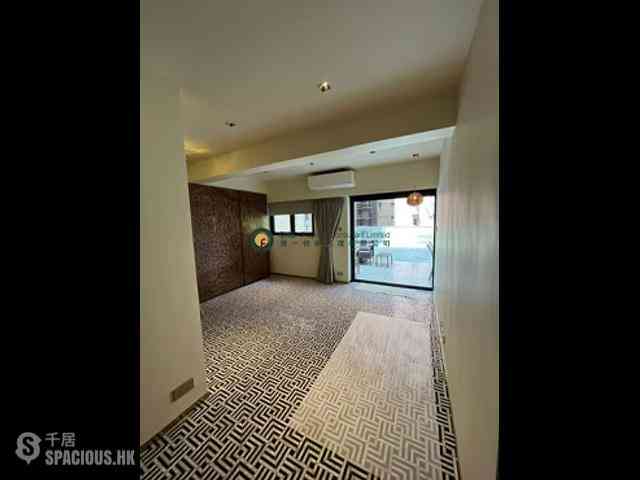 Shek Tong Tsui - Goa Building 05