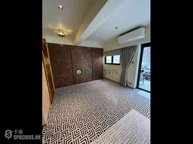 Shek Tong Tsui - Goa Building 08