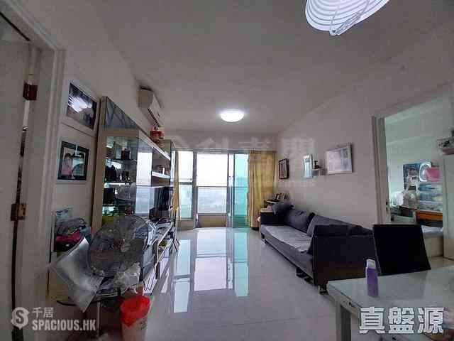 Tseung Kwan O - Monterey Block 5 03