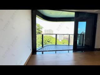 Mid Levels West - University Heights Tower 2 14