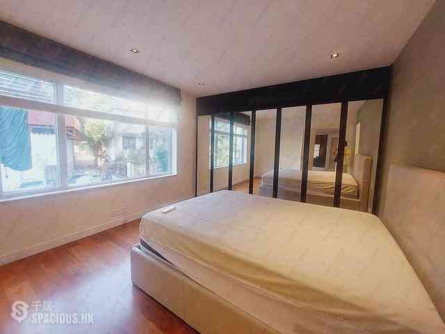 Pok Fu Lam - La Clare Mansion Block A 06