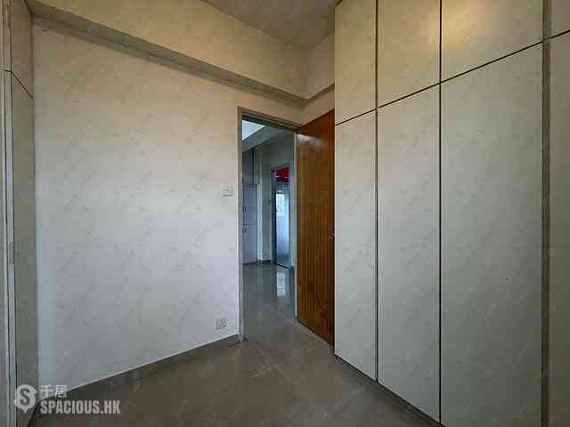 Sai Ying Pun - General Building 15