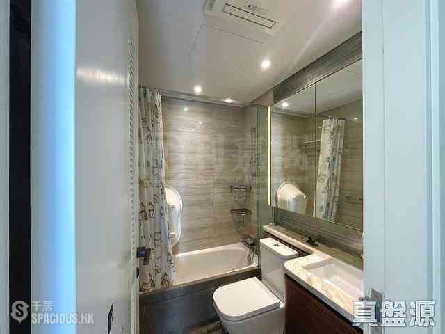 Tseung Kwan O - Savannah Block 3B 05