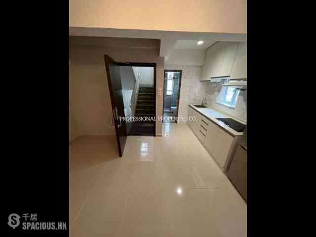 Soho - 29, Staunton Street 01