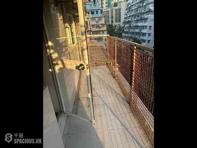 North Point - Hung Fuk Building 01