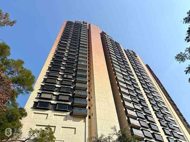 Repulse Bay - Ruby Court 01