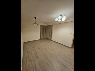 Kennedy Town - University Heights Block 1 02